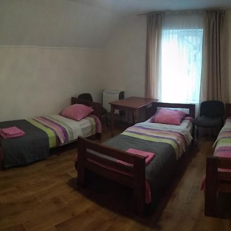 Отель Белый Камень Shevchenkiva Ngoại thất bức ảnh