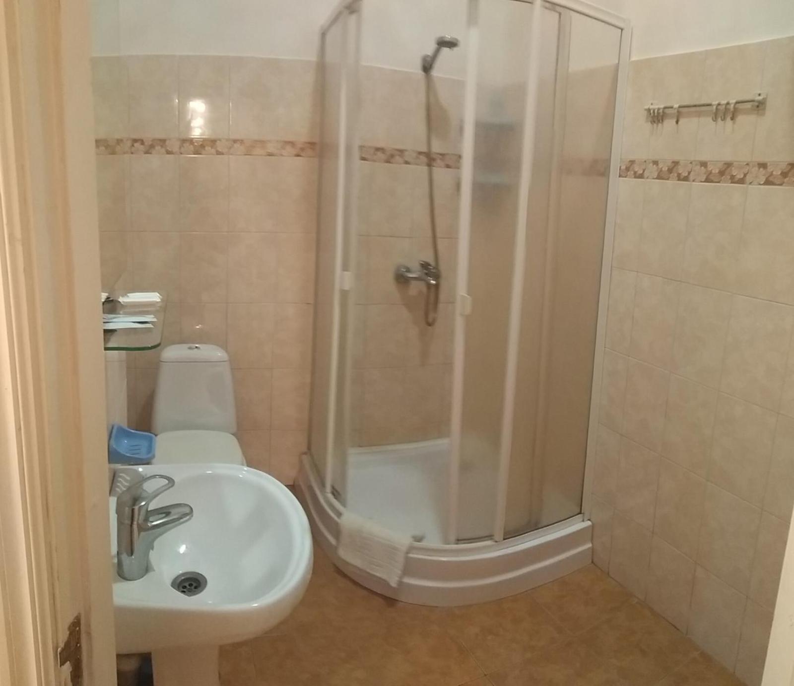 Отель Белый Камень Shevchenkiva Ngoại thất bức ảnh