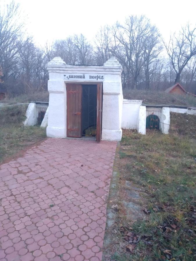 Отель Белый Камень Shevchenkiva Ngoại thất bức ảnh